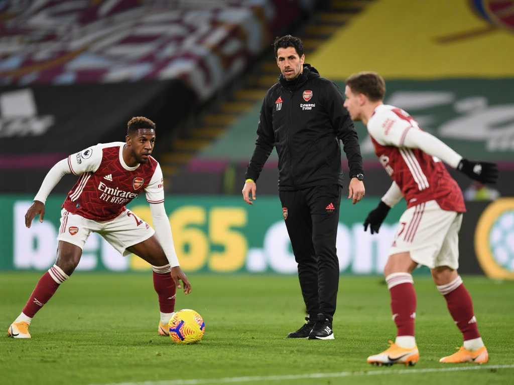 员的身体锻 员的身体锻